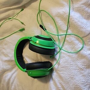 Gaming earphones with mic